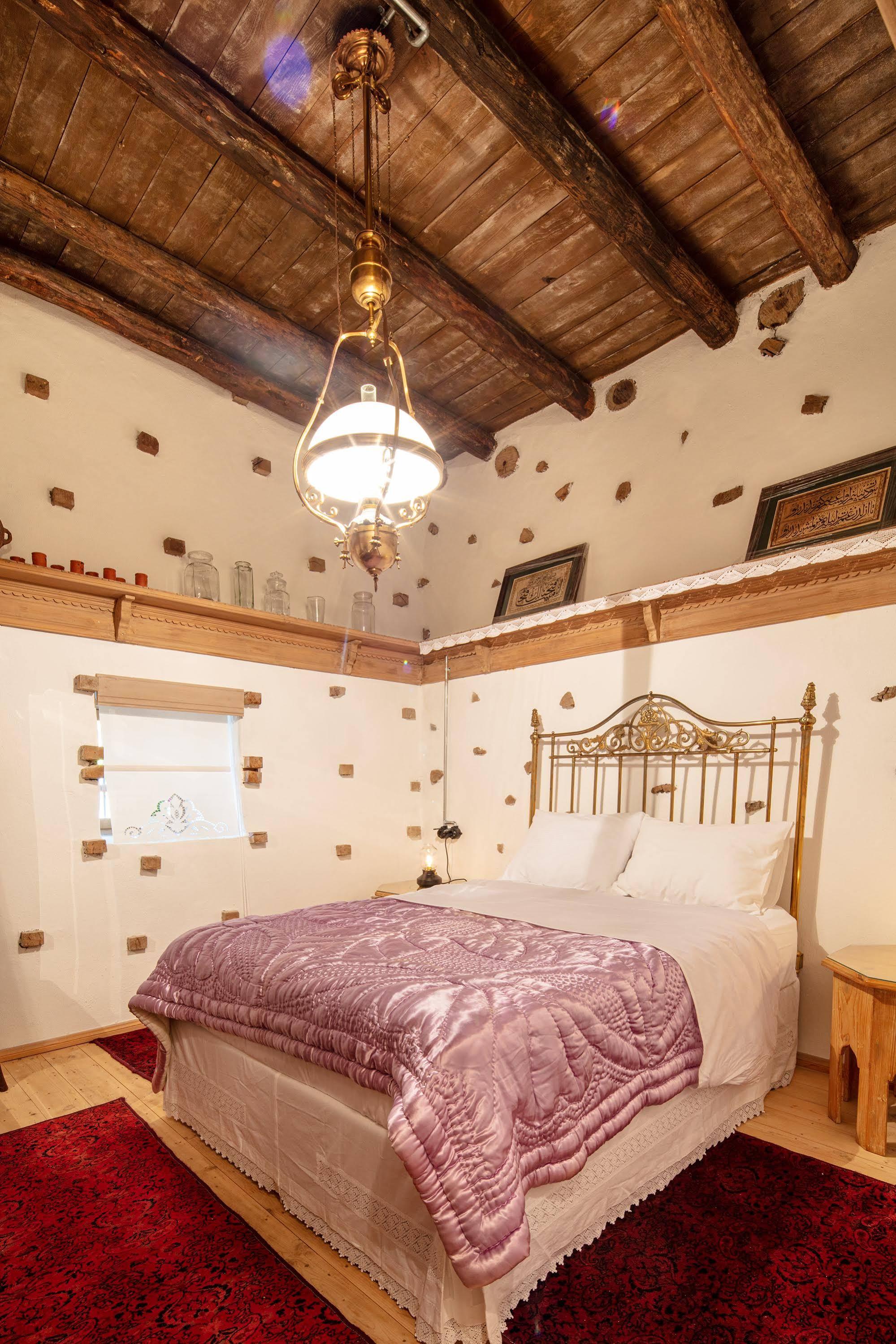Yeniceri Ahmet Aga Konagi Antalya Exterior foto